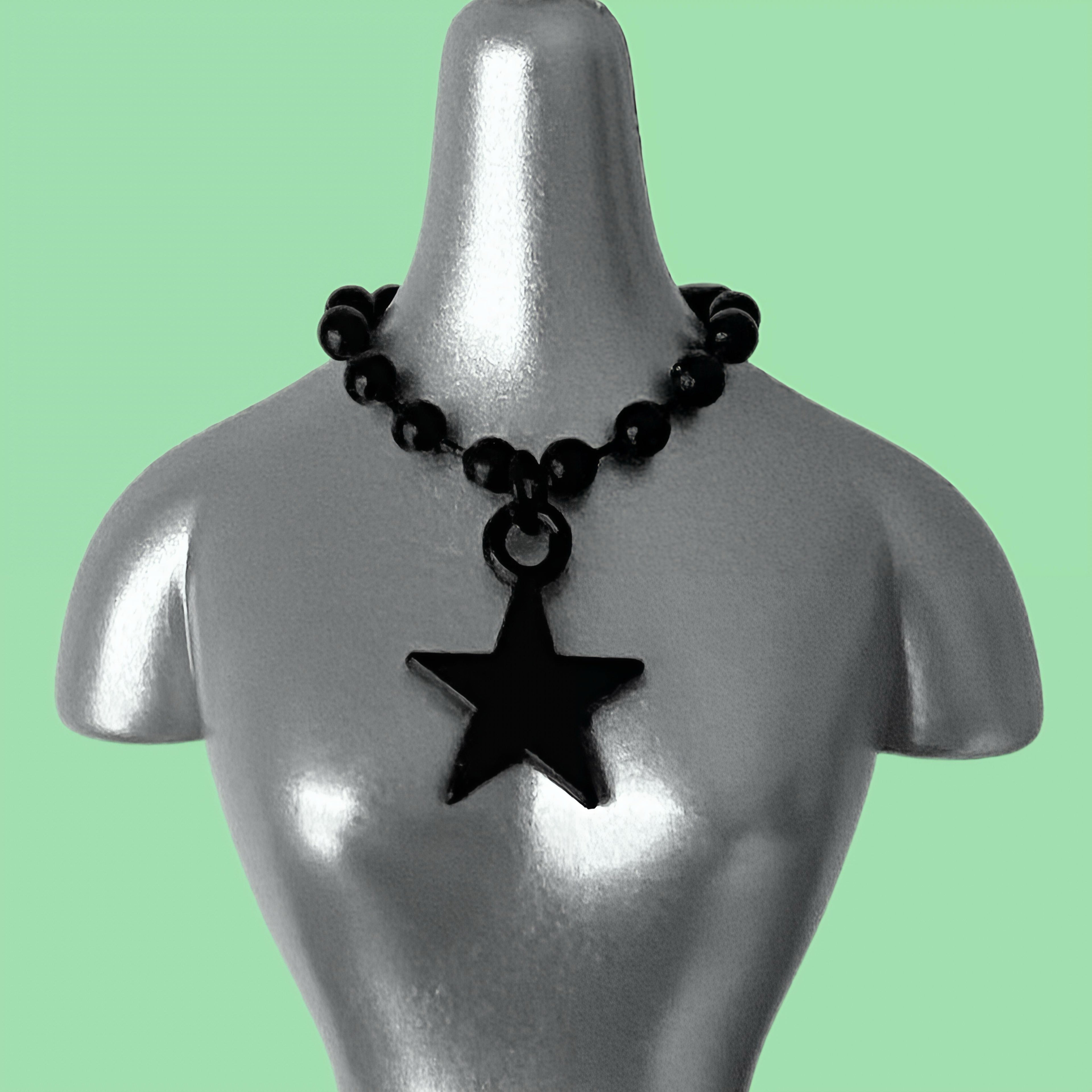 Bratz Doll Jewellery & Accessory Hollywood Star Blacked Out Necklace